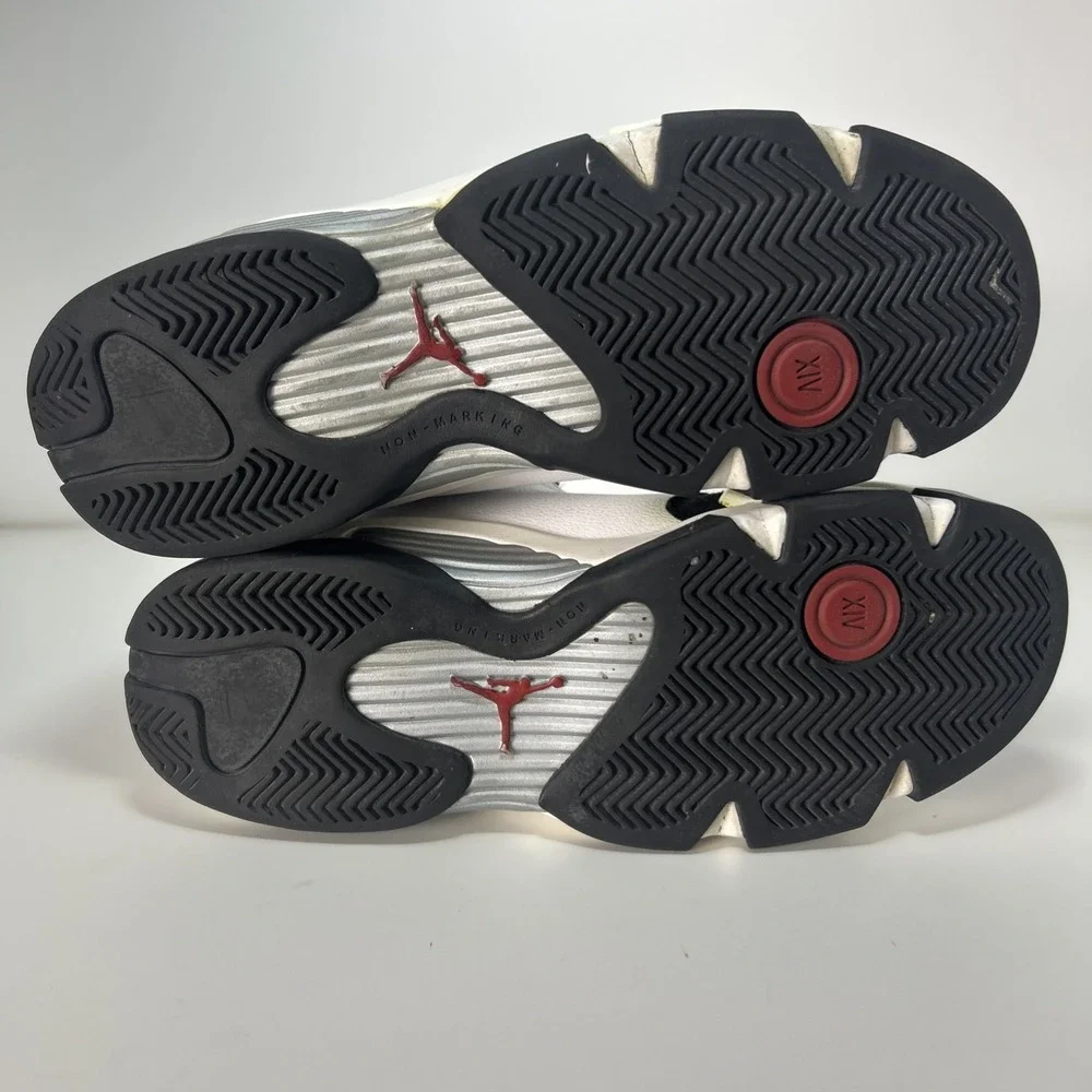 Nike‎ Air Jordan 14 XIV Retro Black Toe 2014 Size 6.5Y, Women's 8 654963-102